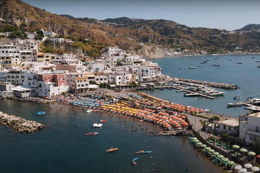 Mare Nostrum - Beachfront House - Sant'Angelo Ischia Exterior foto